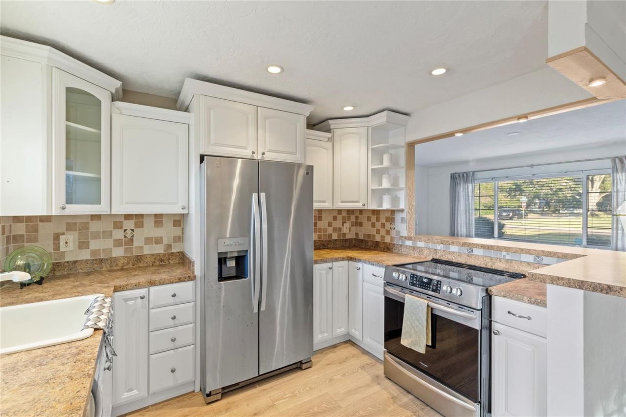 226 75th Street N, Saint Petersburg, FL 33710 Photo