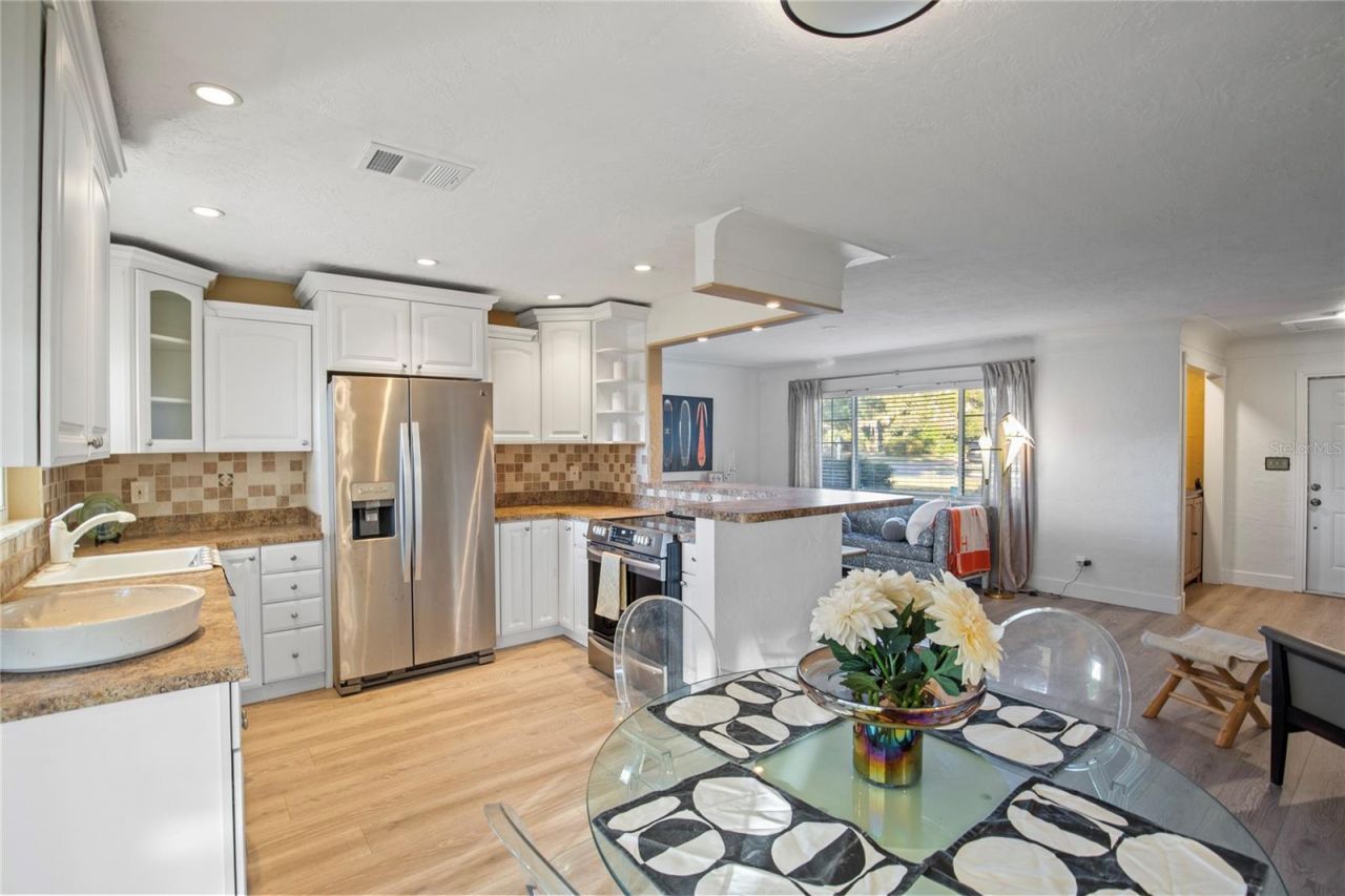 226 75th Street N, Saint Petersburg, FL 33710 Photo