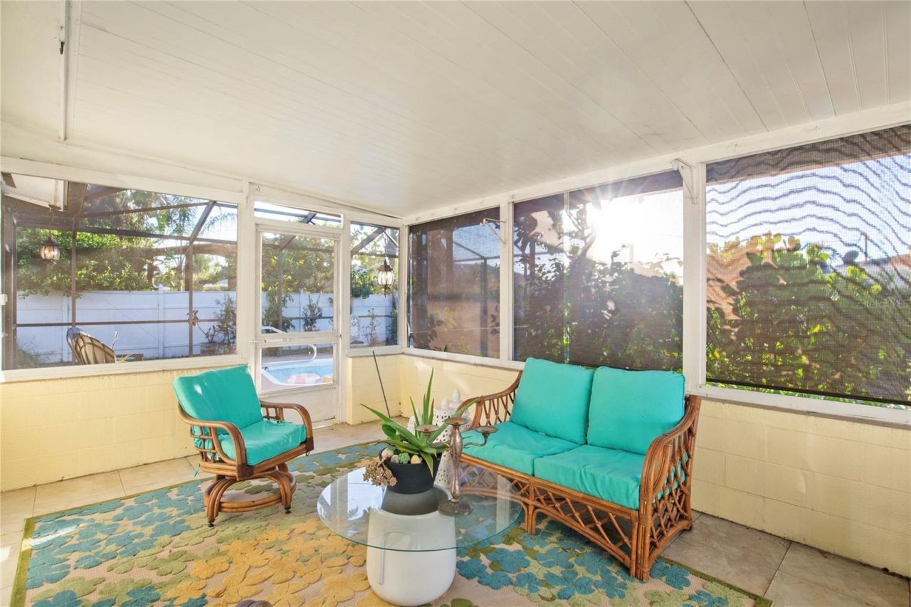 226 75th Street N, Saint Petersburg, FL 33710 Photo