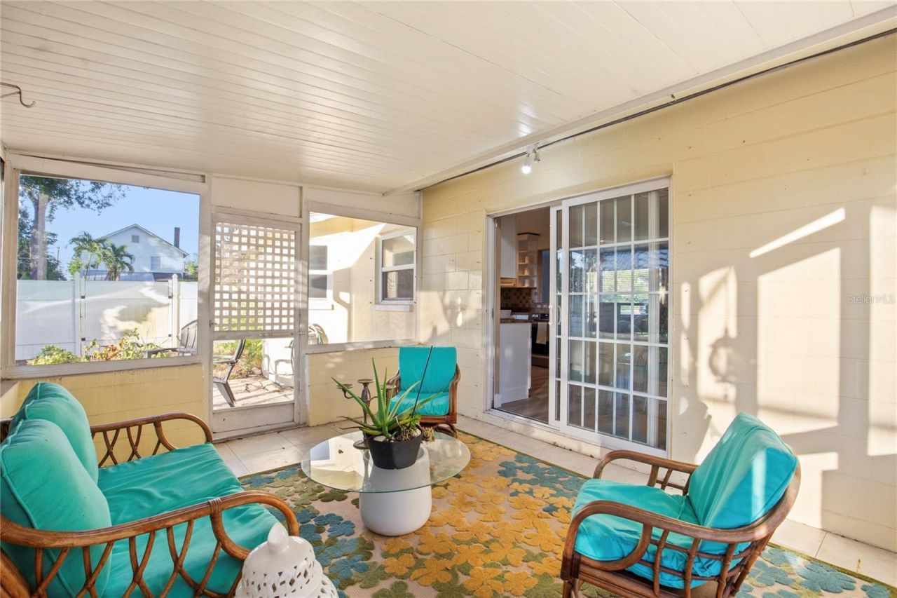 226 75th Street N, Saint Petersburg, FL 33710 Photo