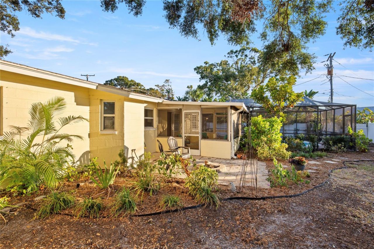 226 75th Street N, Saint Petersburg, FL 33710 Photo