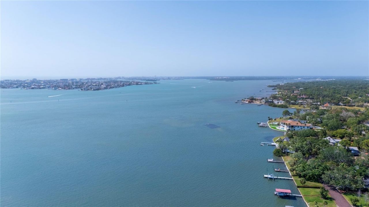 226 75th Street N, Saint Petersburg, FL 33710 Photo