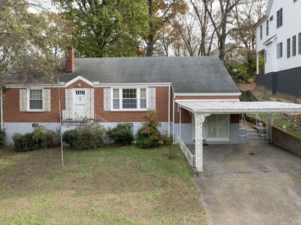 5703 Vine Ridge Dr , Nashville, TN 37205