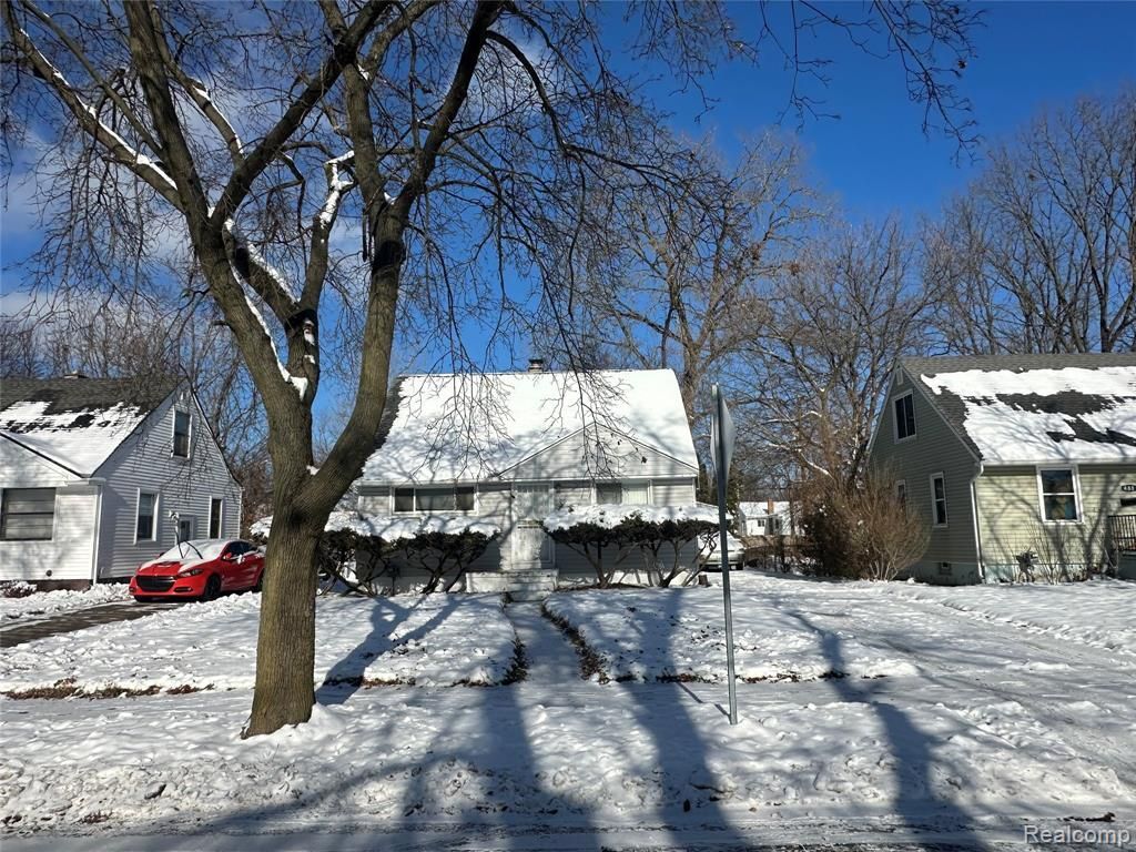 486 Fildew Avenue, Pontiac, MI 48341 Main Photo