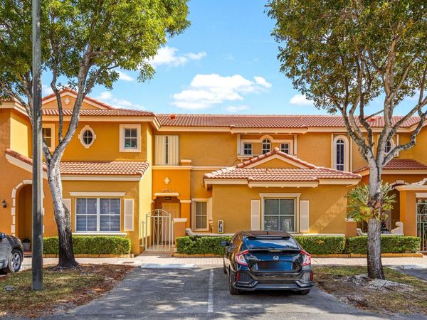 8520 NW 139th Ter, Unit 1602, Miami Lakes, FL 33016