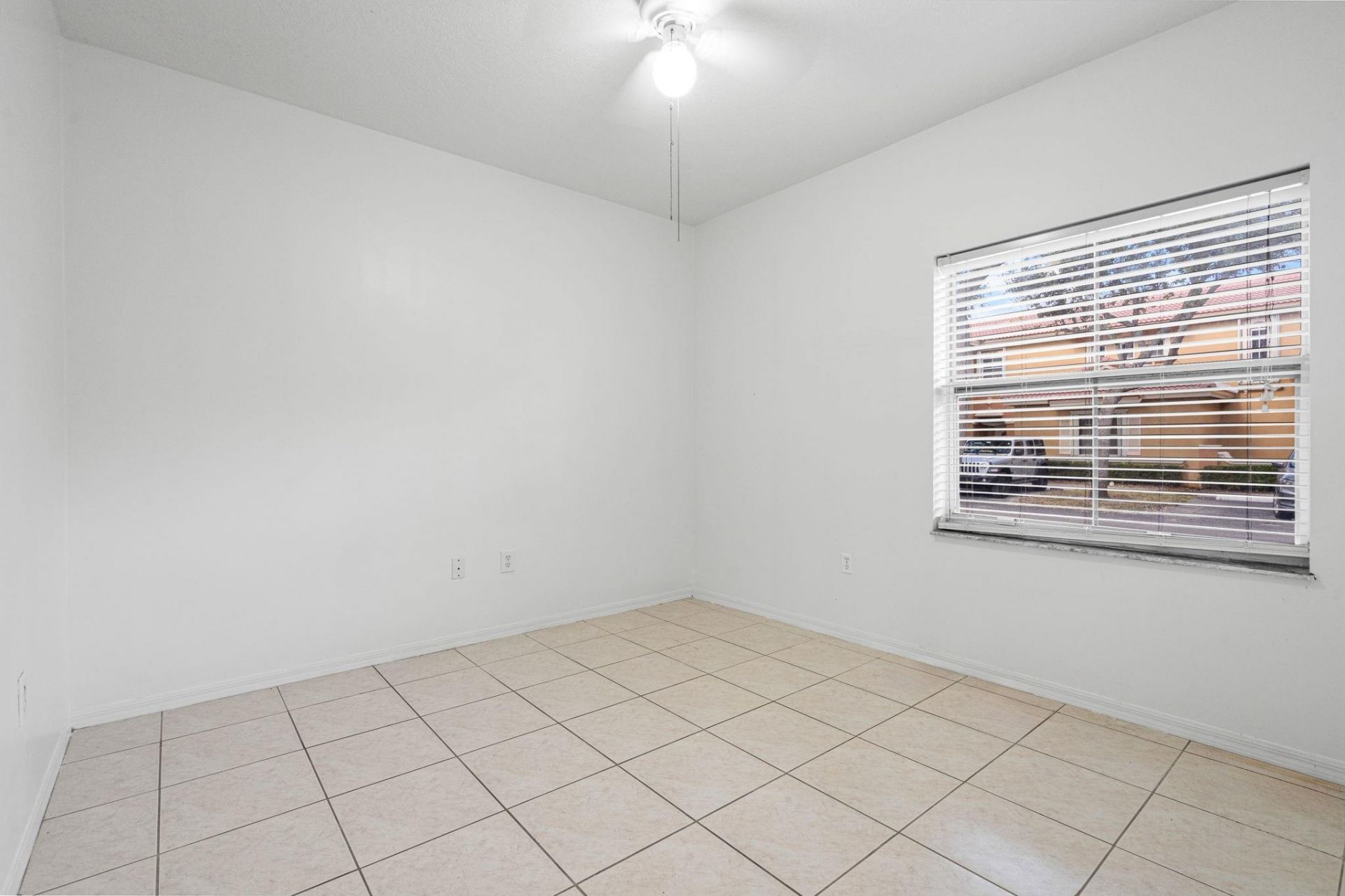 8520 NW 139th Terrace, Unit 1602, Miami Lakes, FL 33016 Photo