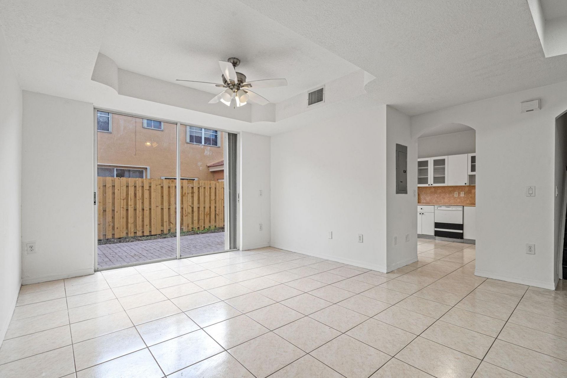 8520 NW 139th Terrace, Unit 1602, Miami Lakes, FL 33016 Photo