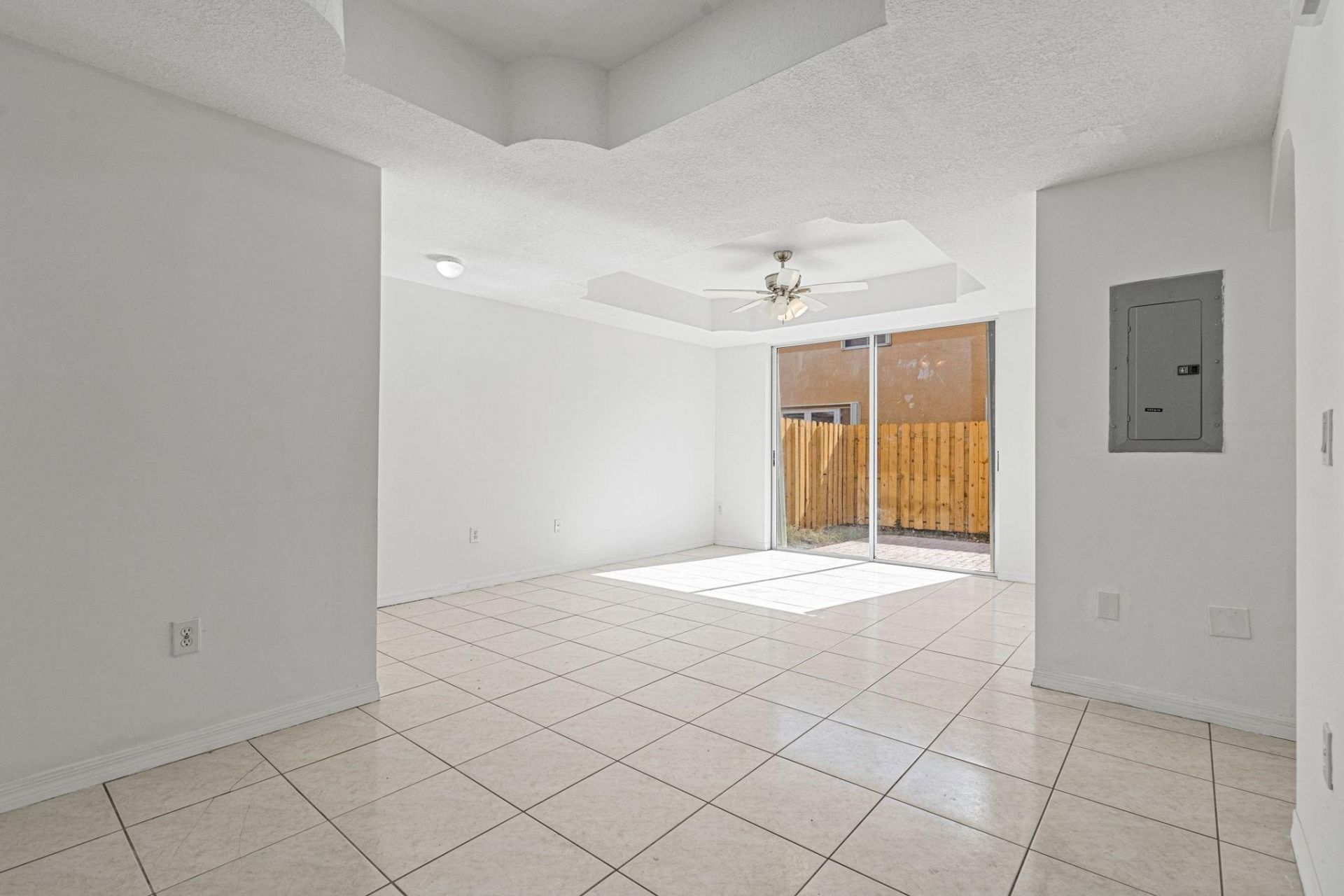 8520 NW 139th Terrace, Unit 1602, Miami Lakes, FL 33016 Photo