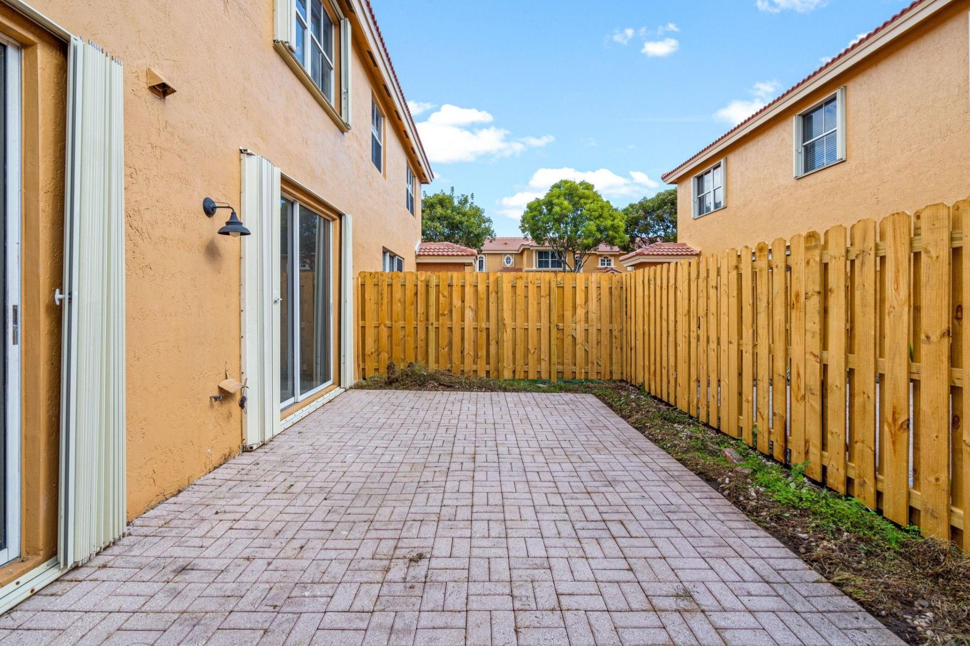 8520 NW 139th Terrace, Unit 1602, Miami Lakes, FL 33016 Photo