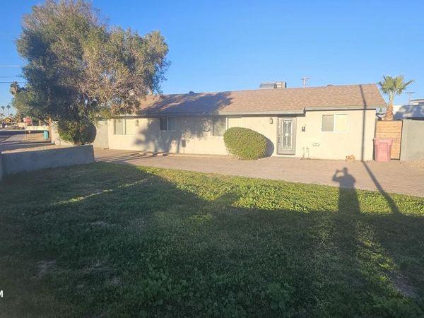 6838 E EDGEMONT Avenue, Scottsdale, AZ 85257
