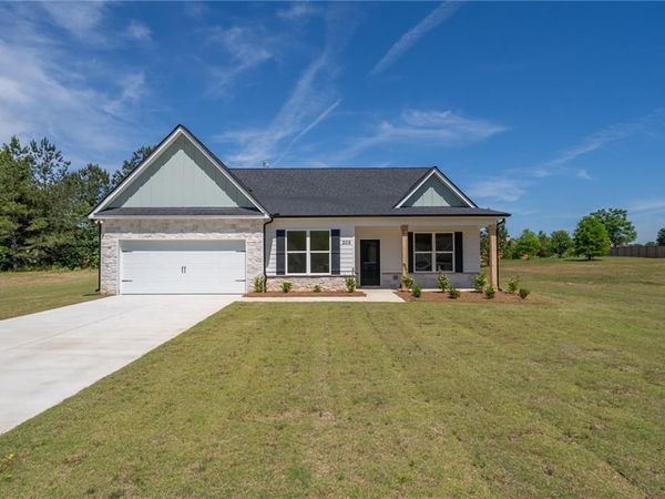 209 Squirrel Run, Good Hope, GA 30641