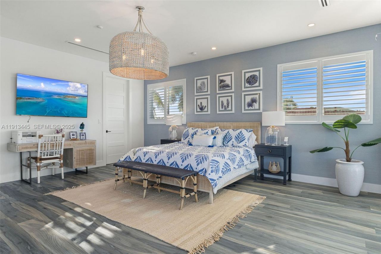 16745 Tamarind Rd, Sugarloaf, FL 33042 Photo