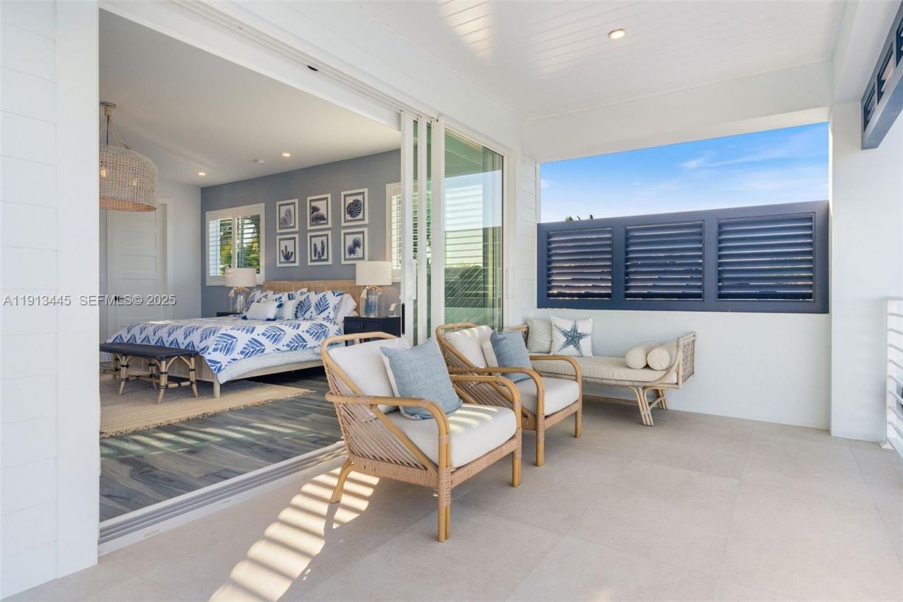 16745 Tamarind Rd, Sugarloaf, FL 33042 Photo