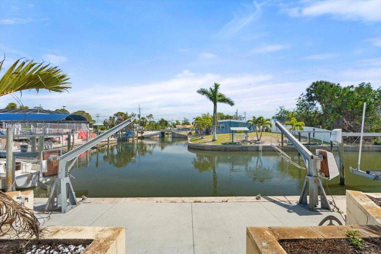 6715 Georgia Avenue, Bradenton, FL 34207 Photo