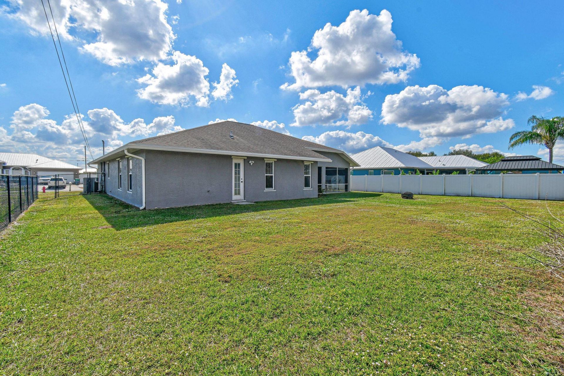 971 SW Mccomb Avenue, Port Saint Lucie, FL 34953 Photo