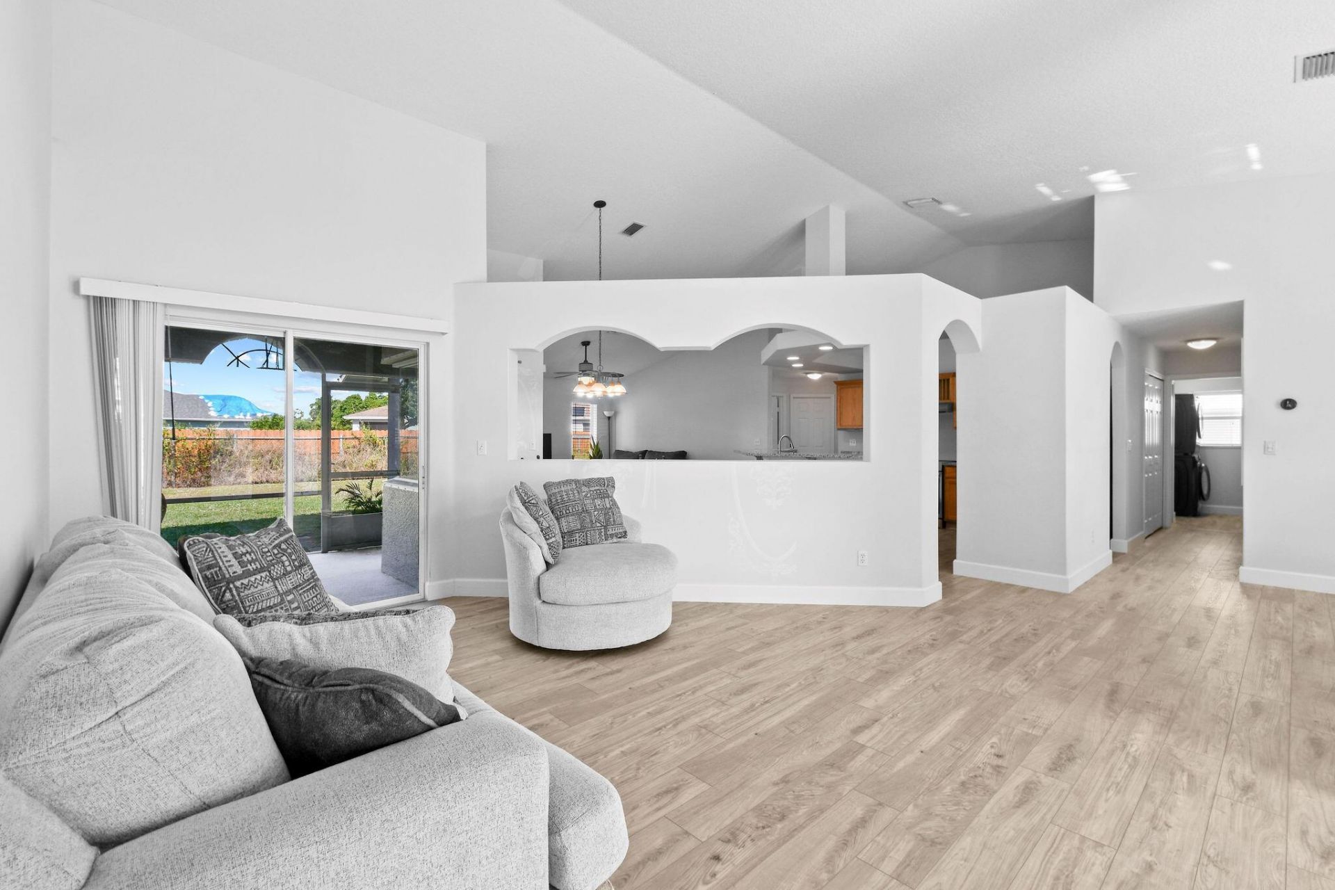 971 SW Mccomb Avenue, Port Saint Lucie, FL 34953 Photo