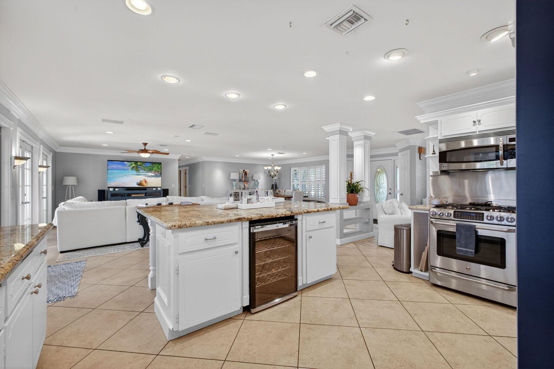 12046 Prosperity Farms Road, Palm Beach Gardens, FL 33410 Photo