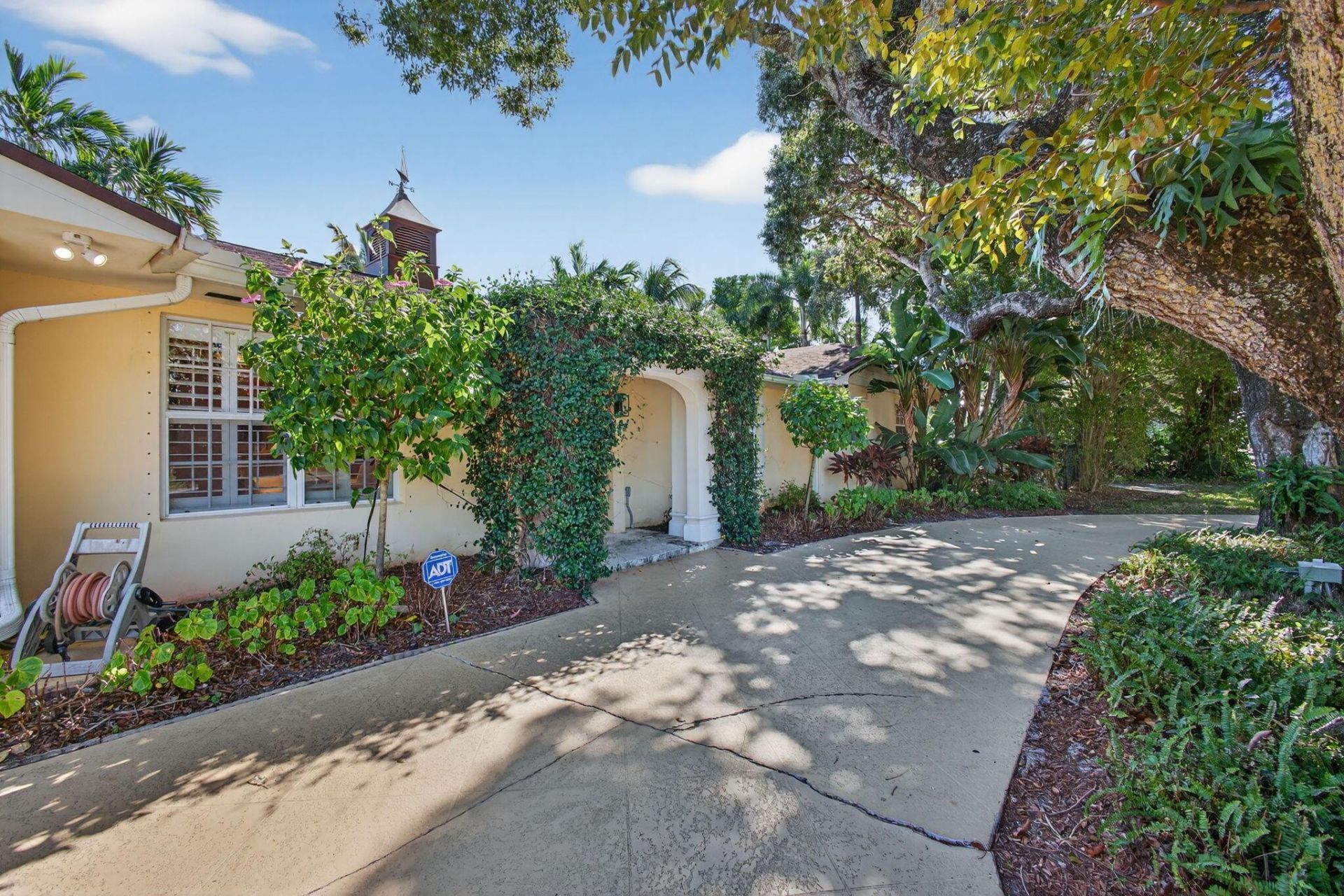 12046 Prosperity Farms Road, Palm Beach Gardens, FL 33410 Photo