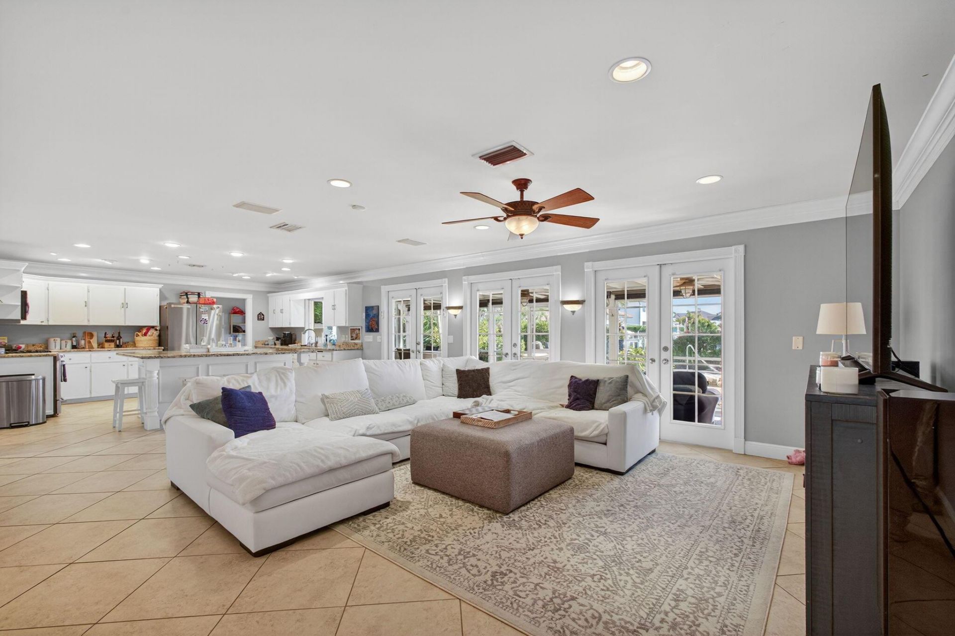 12046 Prosperity Farms Road, Palm Beach Gardens, FL 33410 Photo