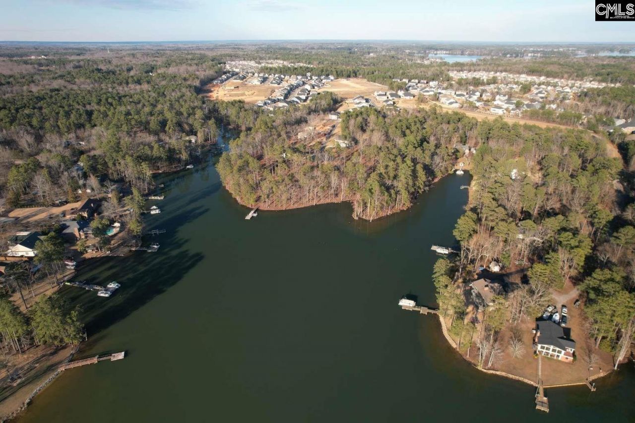 1533 Saugus Court  Photo 5