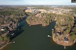 1533 Saugus Court  photo 4