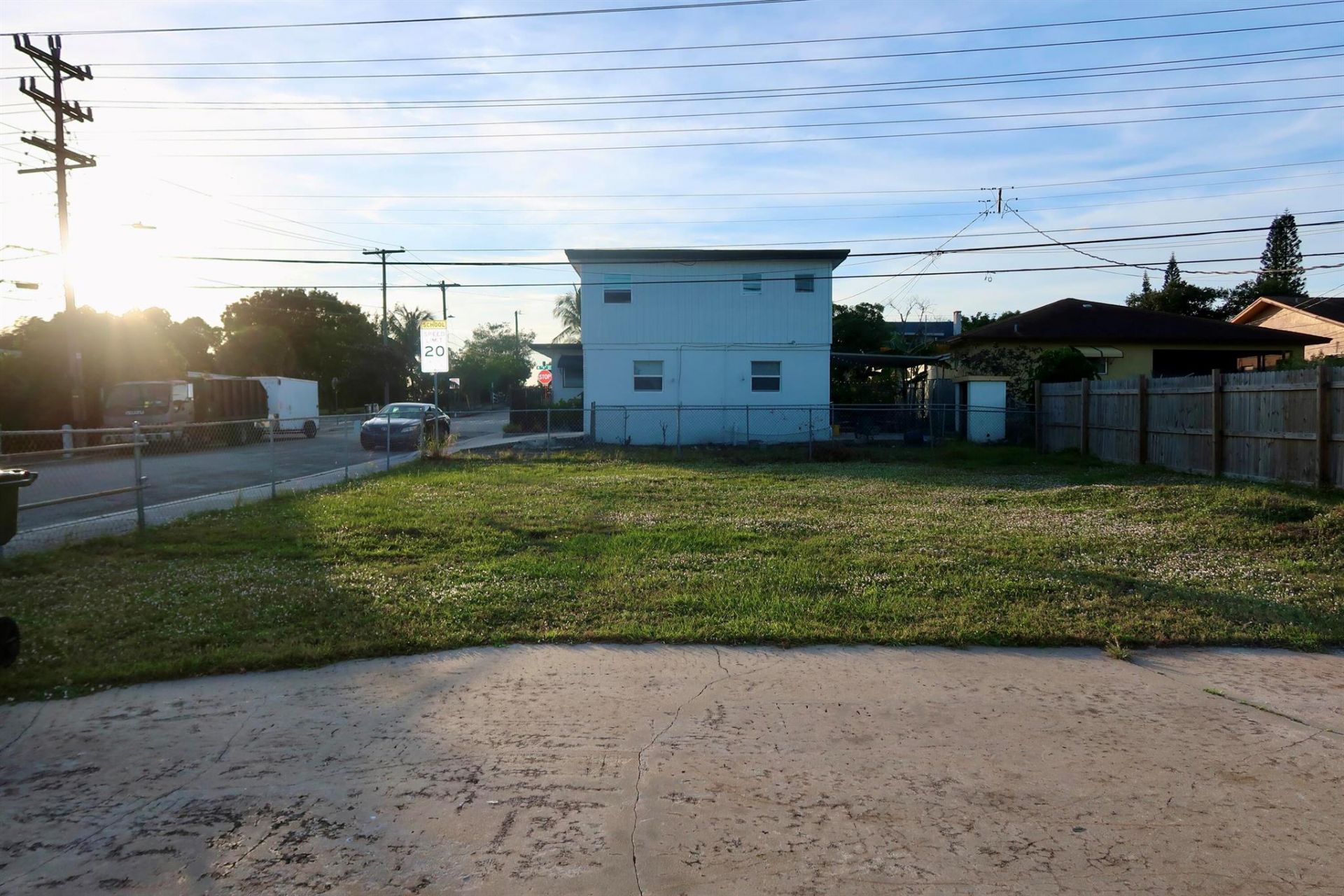 601 N B Street, Lake Worth Beach, FL 33460 Photo