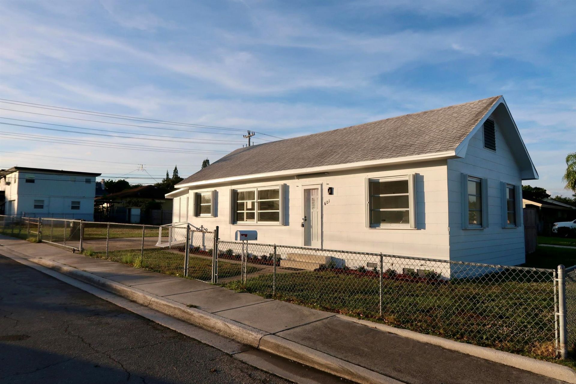 601 N B Street, Lake Worth Beach, FL 33460 Photo