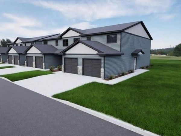 216 Pries Street NW, Eyota, MN 55934