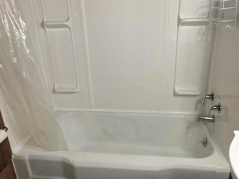 1037 Fishlock Avenue, Findlay, OH 45840 Photo 16