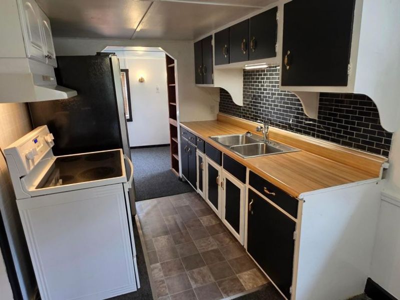 1037 Fishlock Avenue, Findlay, OH 45840 Photo 6