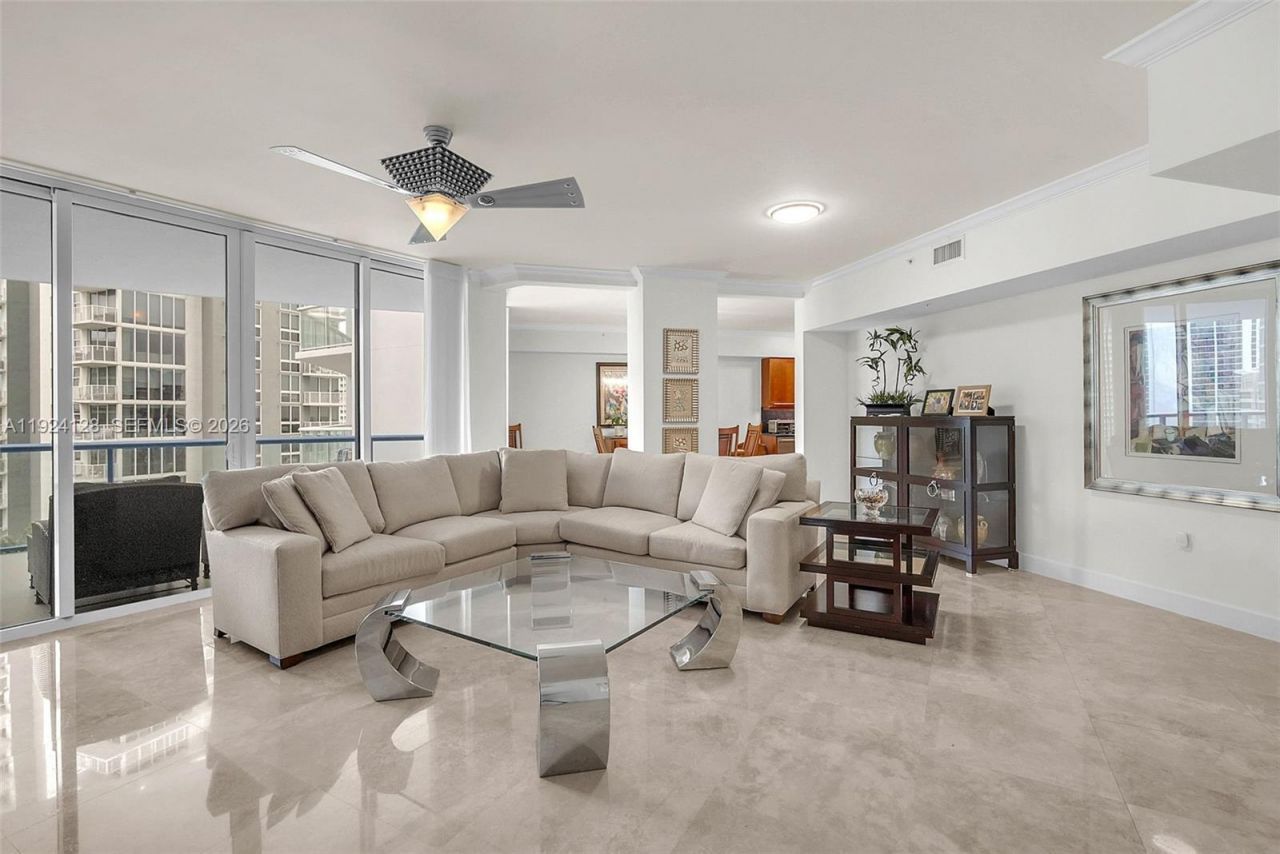 333 Las Olas Way, Unit 1705, Fort Lauderdale, FL 33301 Photo