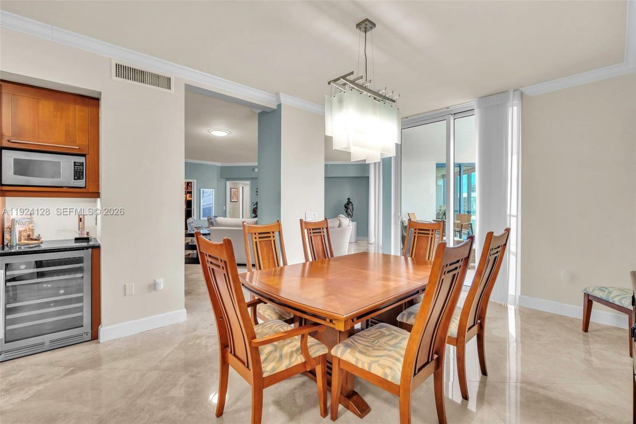 333 Las Olas Way, Unit 1705, Fort Lauderdale, FL 33301 Photo