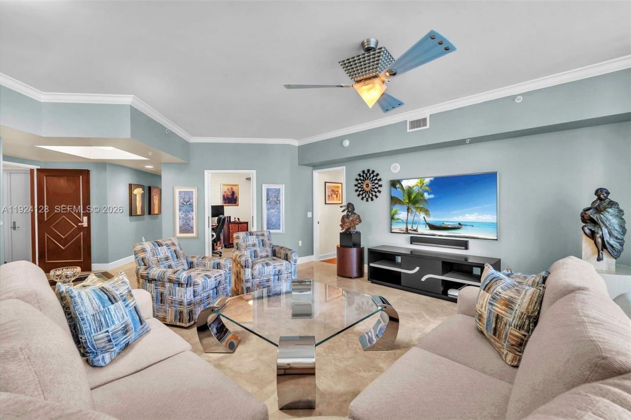 333 Las Olas Way, Unit 1705, Fort Lauderdale, FL 33301 Photo