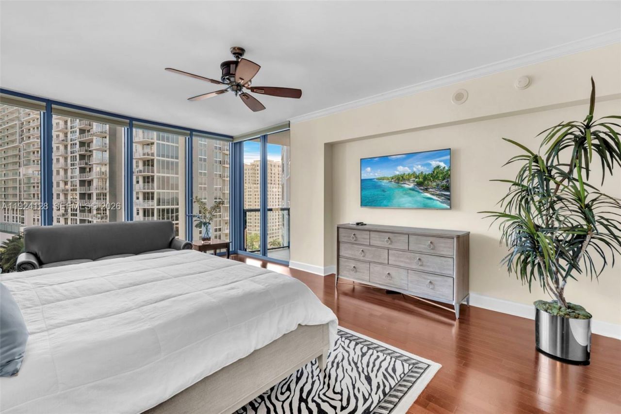 333 Las Olas Way, Unit 1705, Fort Lauderdale, FL 33301 Photo