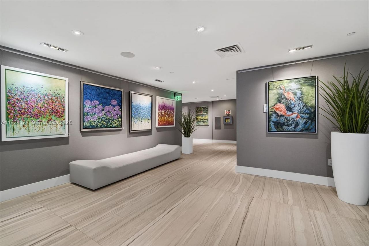 333 Las Olas Way, Unit 1705, Fort Lauderdale, FL 33301 Photo