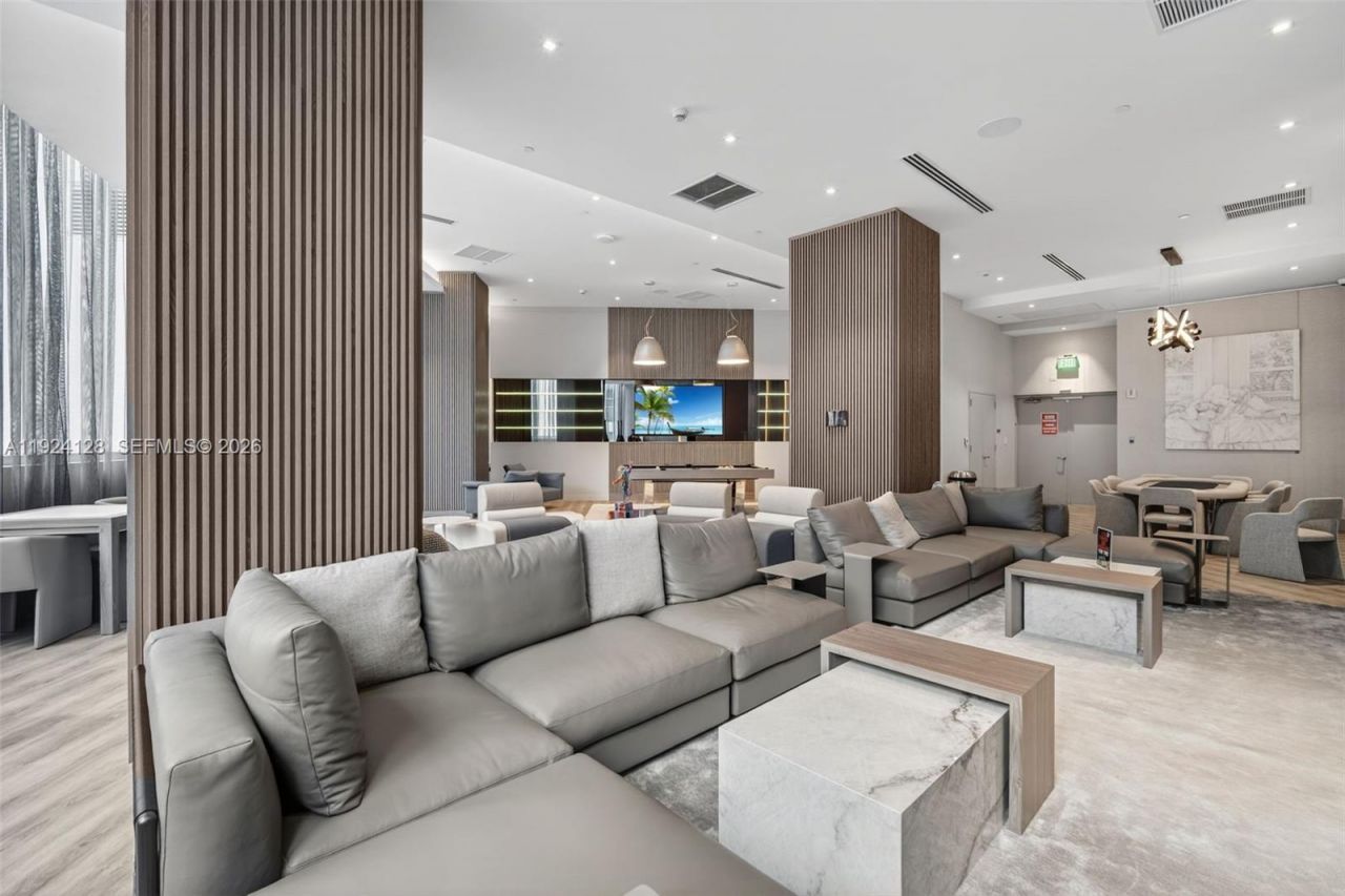 333 Las Olas Way, Unit 1705, Fort Lauderdale, FL 33301 Photo