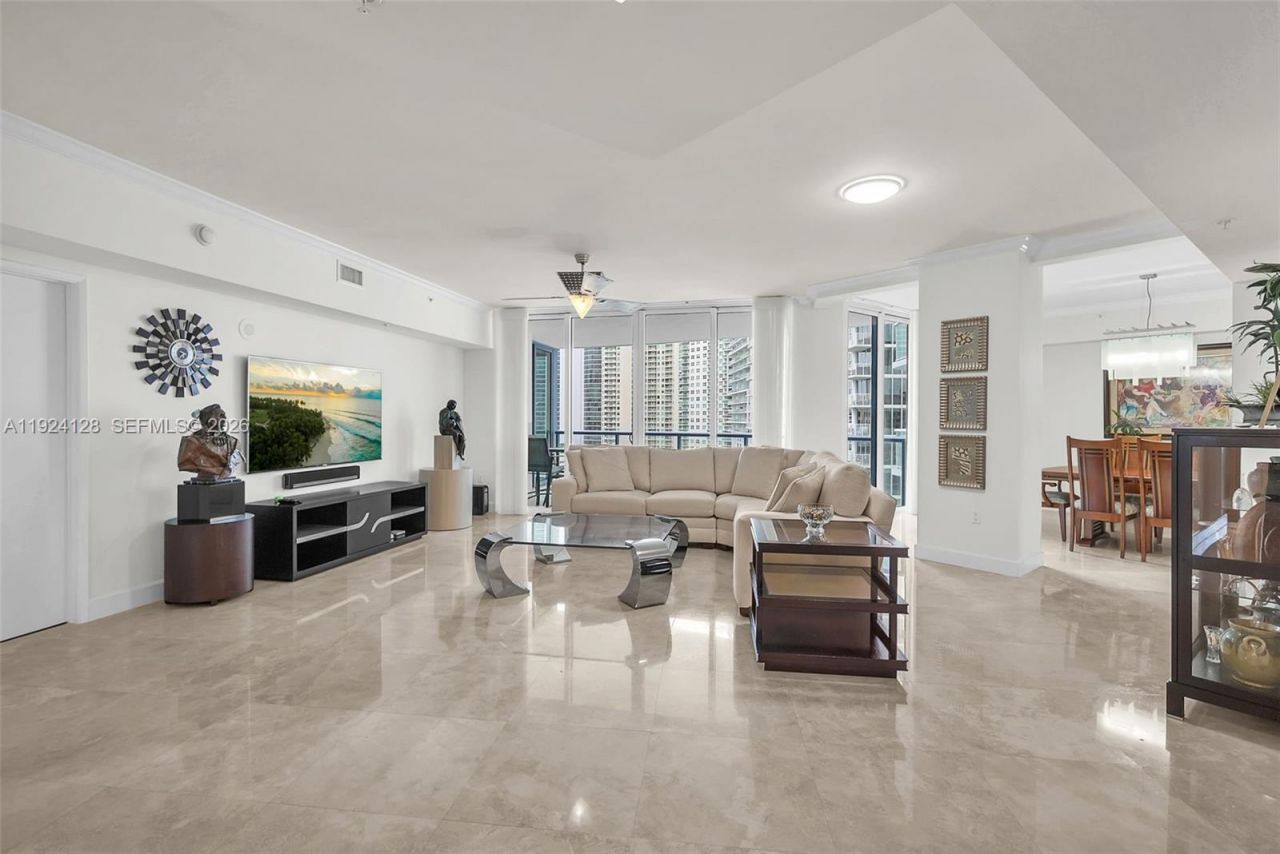 333 Las Olas Way, Unit 1705, Fort Lauderdale, FL 33301 Photo