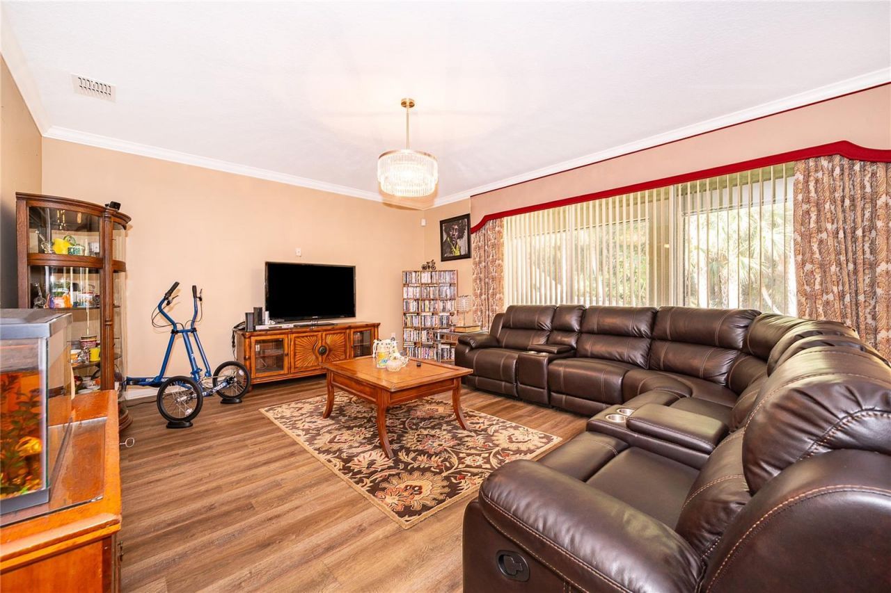 1439 Barn Owl Loop, Sanford, FL 32773 Photo