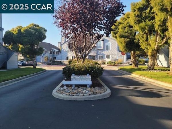 473 473 Cork Harbour Cir, Unit A, Redwood City, CA 94065