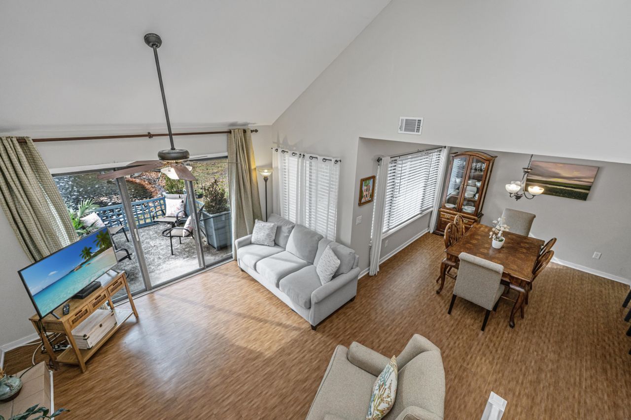 1133 Hidden Cove Drive Photo 10