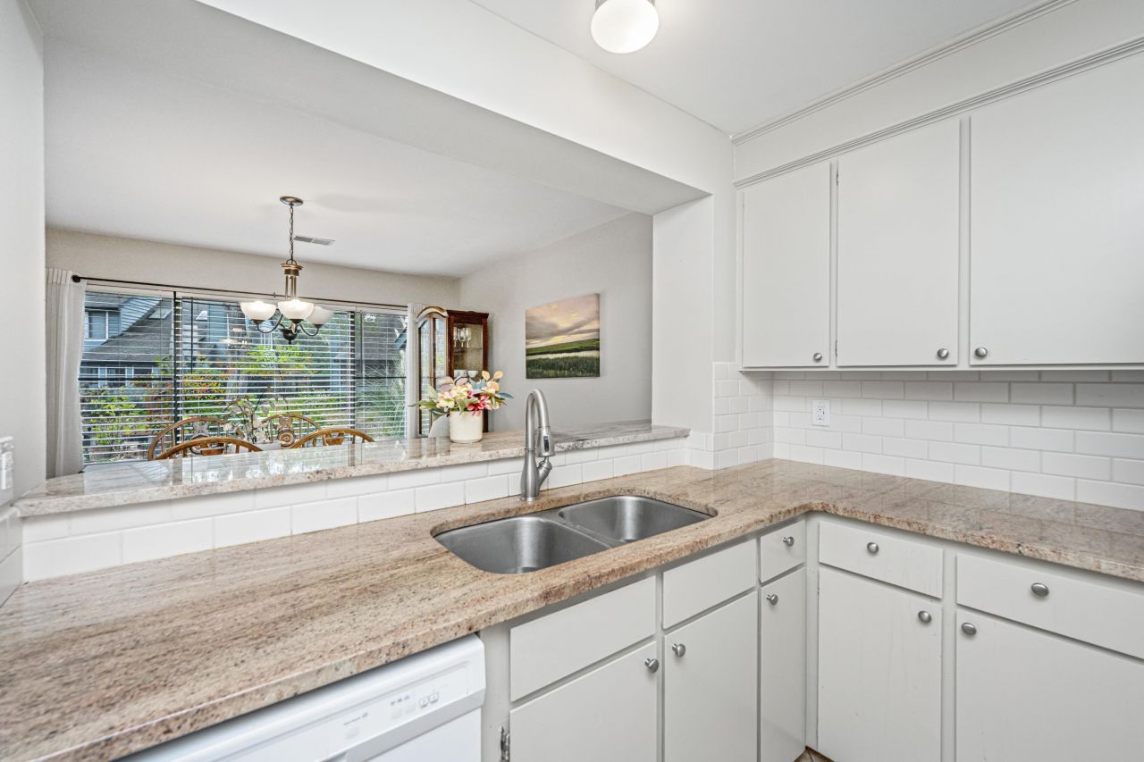 1133 Hidden Cove Drive Photo 15