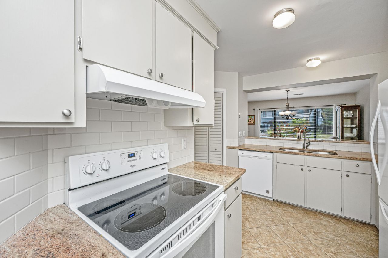 1133 Hidden Cove Drive Photo 17