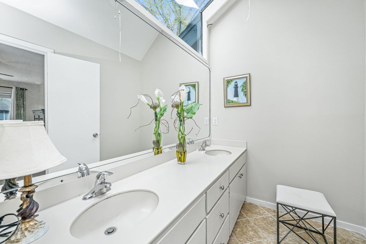 1133 Hidden Cove Drive Photo 27