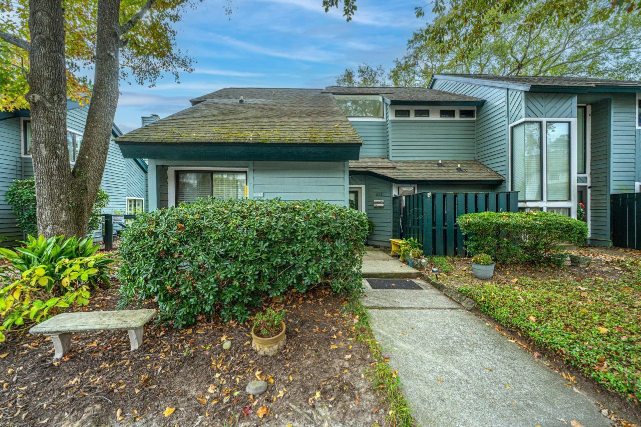 1133 Hidden Cove Drive Photo 5