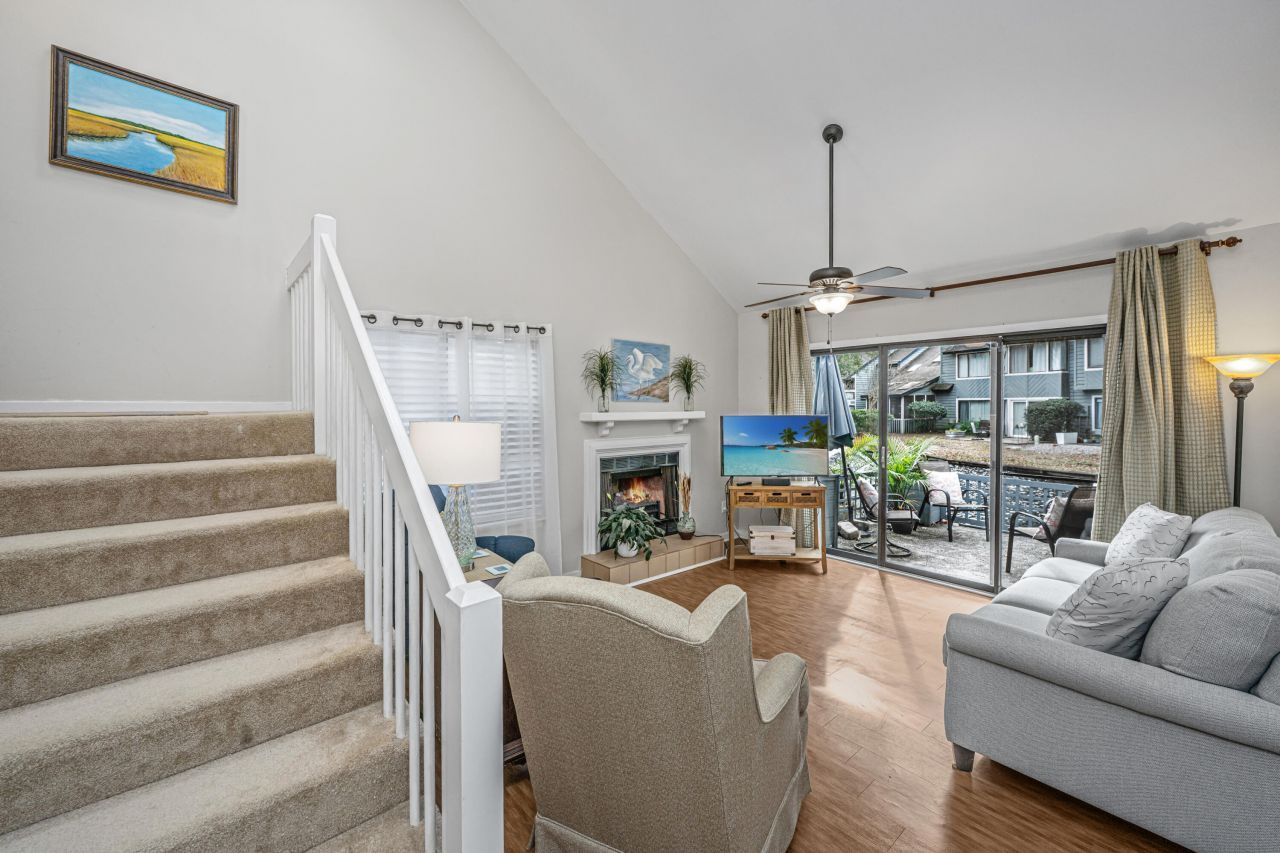 1133 Hidden Cove Drive Photo 7