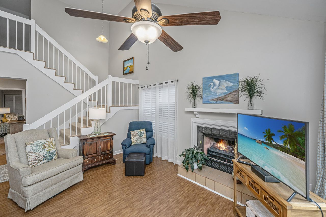 1133 Hidden Cove Drive Photo 8