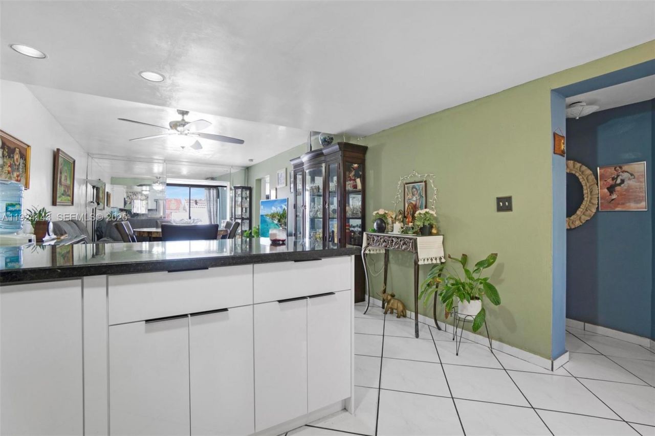 5530 W 26th Ct, Unit 102, Hialeah, FL 33016 Photo