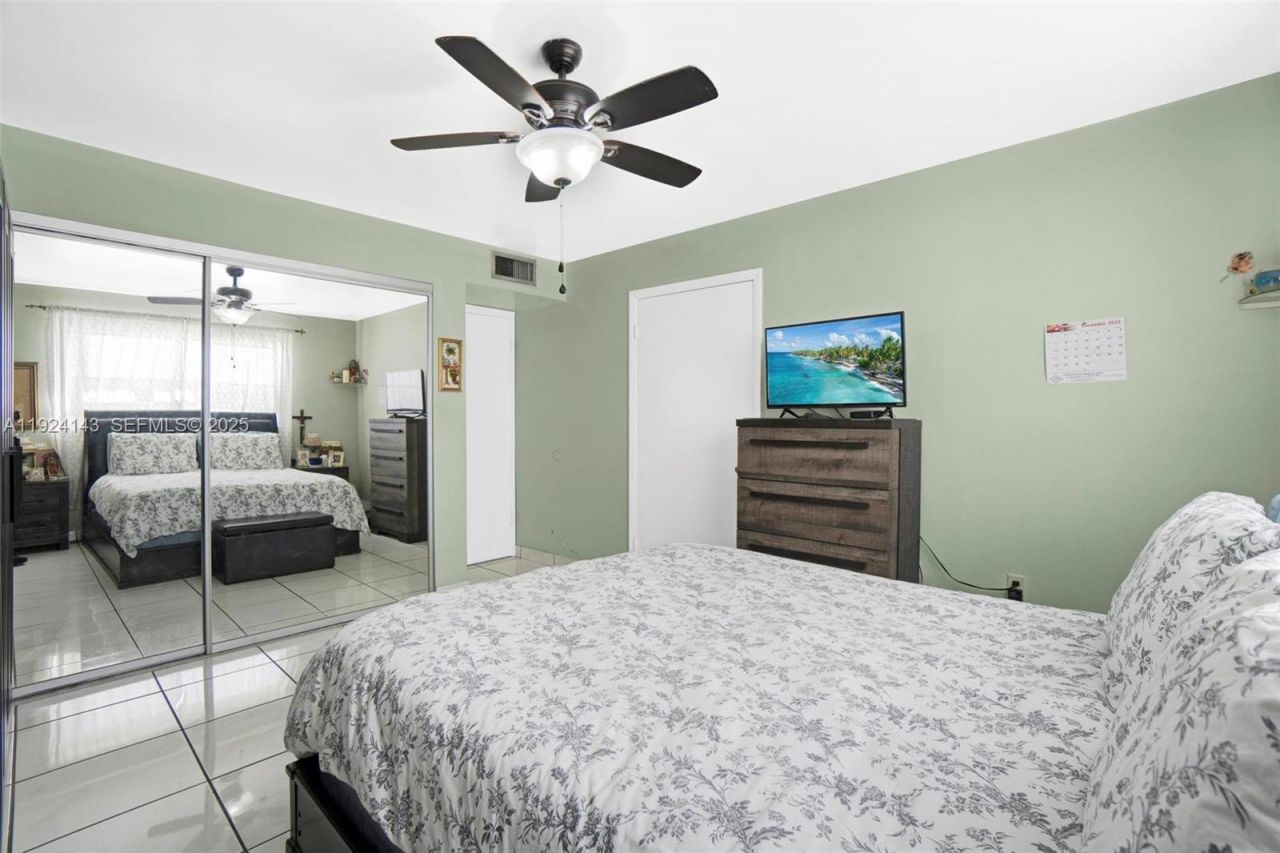 5530 W 26th Ct, Unit 102, Hialeah, FL 33016 Photo