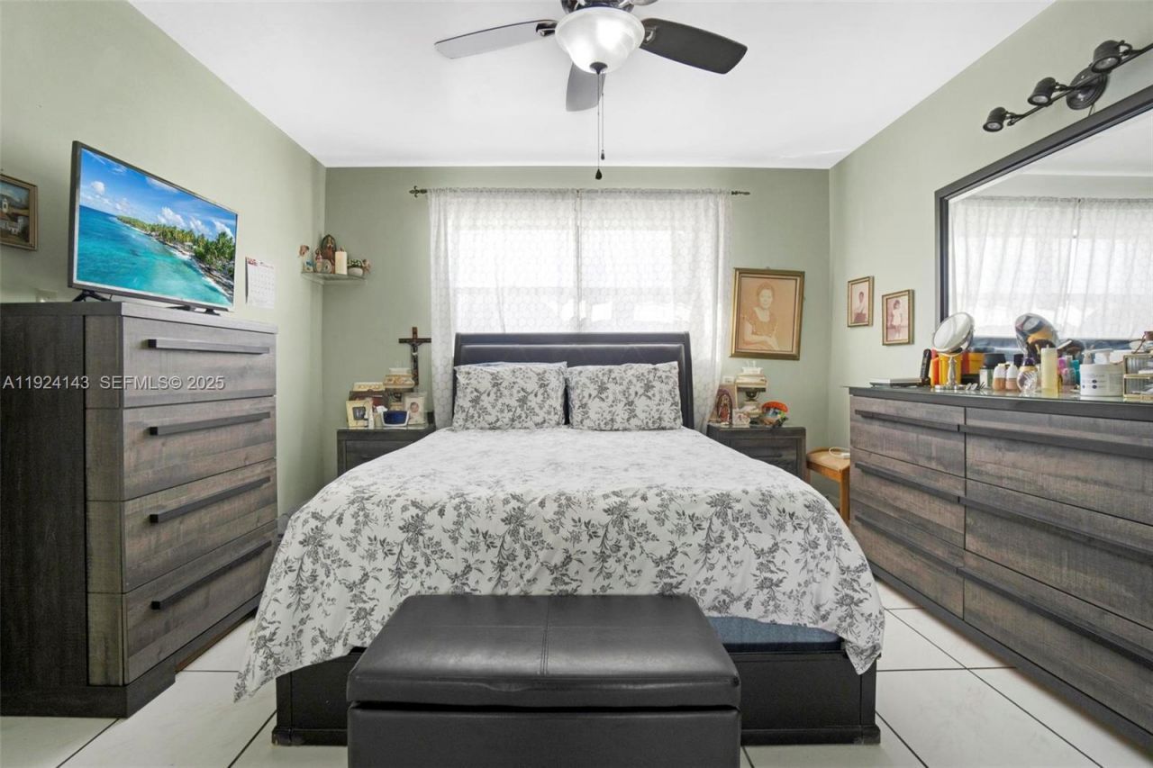 5530 W 26th Ct, Unit 102, Hialeah, FL 33016 Photo