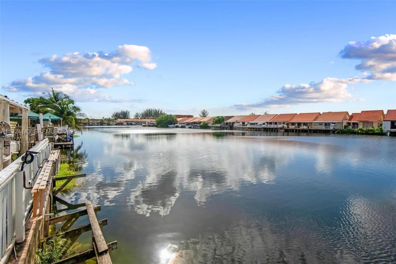 5530 W 26th Ct, Unit 102, Hialeah, FL 33016 Photo